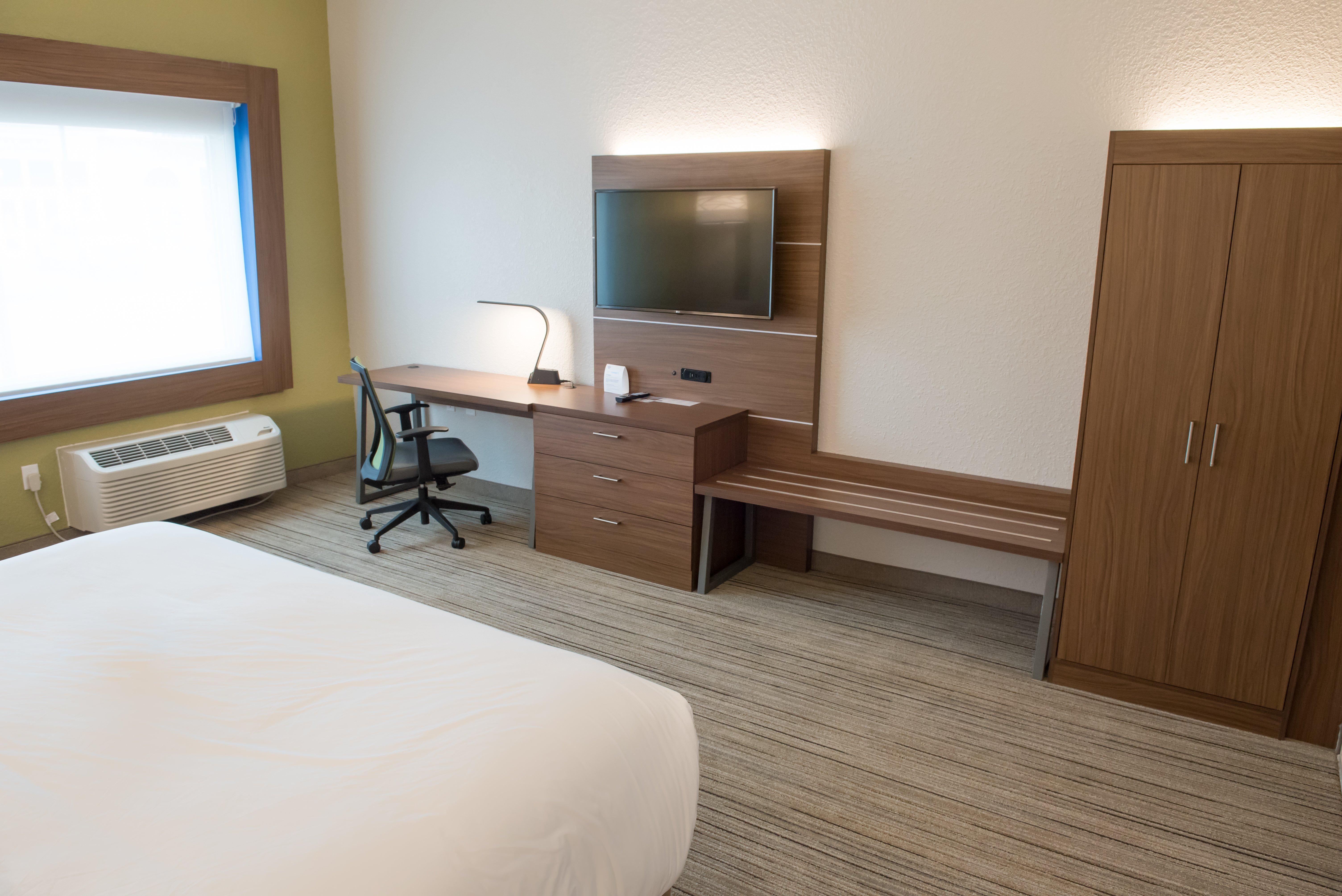 Holiday Inn Express & Suites - Fort Wayne North By Ihg Sunnybrook Acres Exterior photo